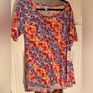 Large LuLaRoe Perfect Tee large